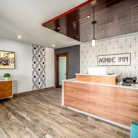 Aspire Inn Studios & Spas Bellflower Exterior foto