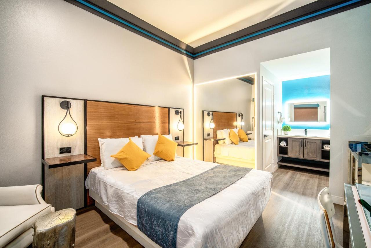 Aspire Inn Studios & Spas Bellflower Exterior foto