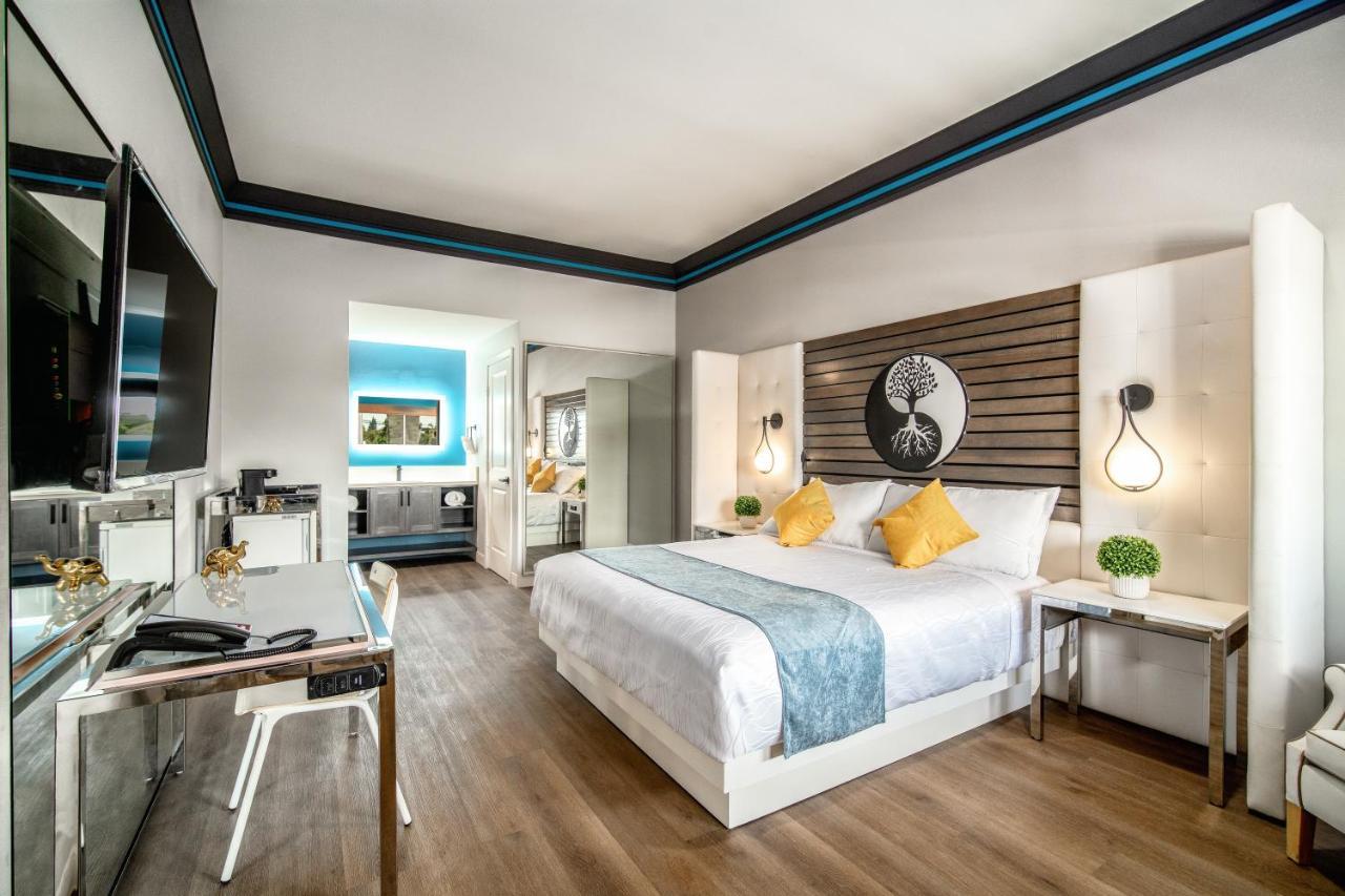 Aspire Inn Studios & Spas Bellflower Exterior foto