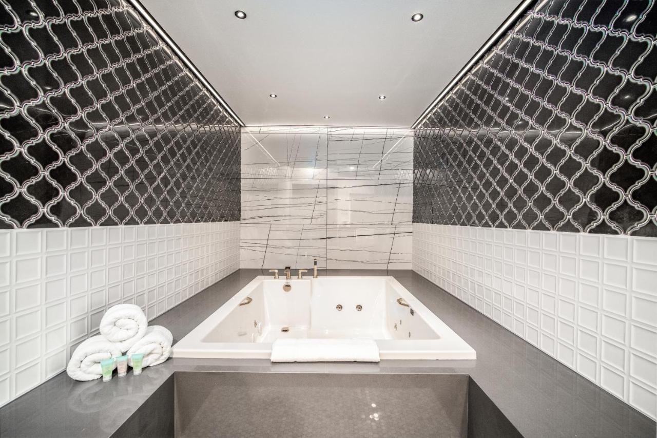 Aspire Inn Studios & Spas Bellflower Exterior foto